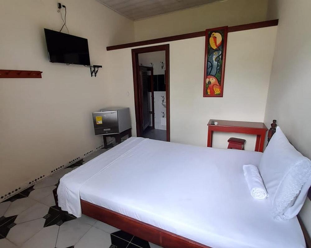Wikungo Hotel Puerto Narino Bagian luar foto