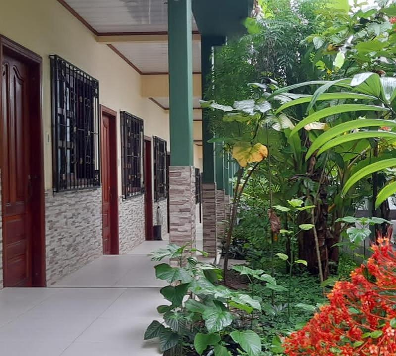Wikungo Hotel Puerto Narino Bagian luar foto