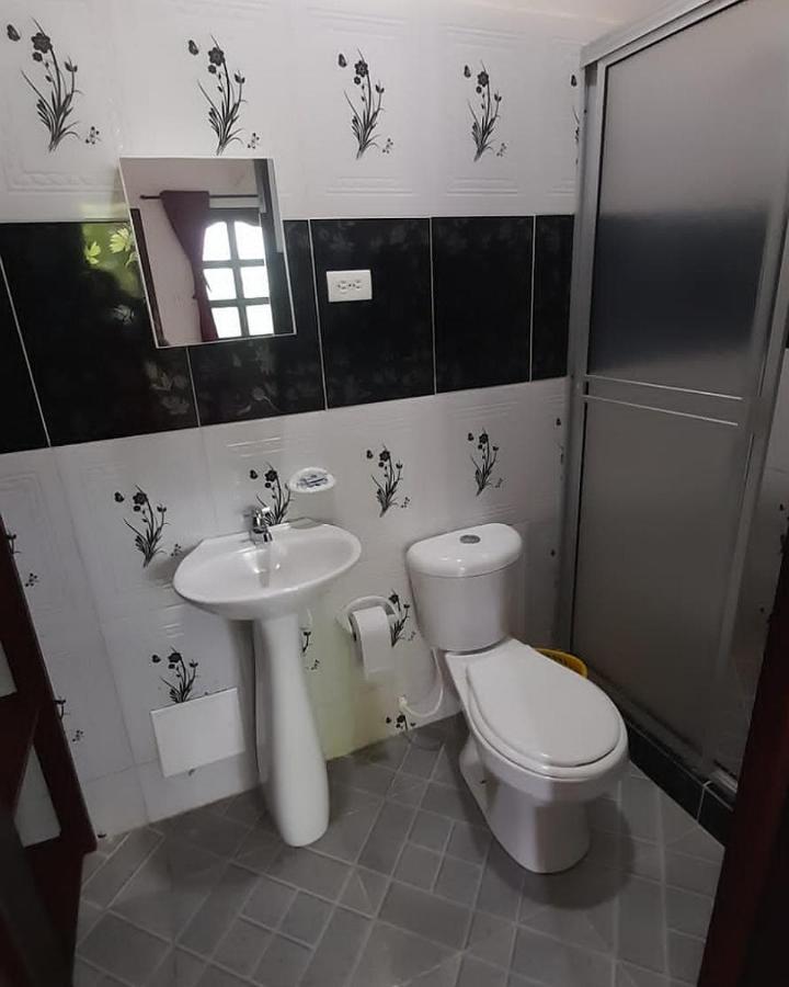 Wikungo Hotel Puerto Narino Bagian luar foto